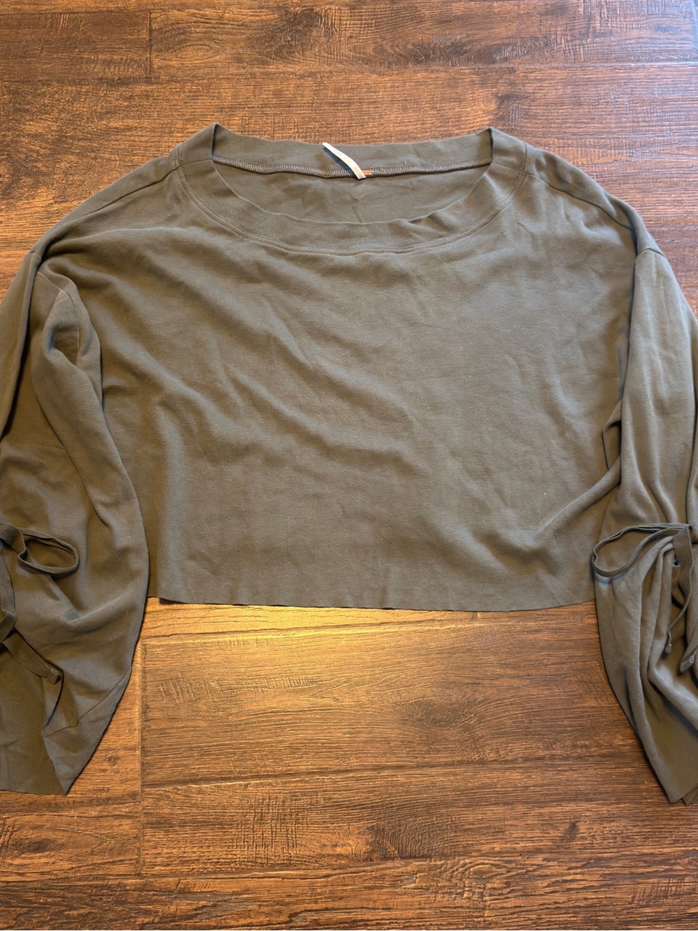 Free People Bell Sleeve Tie Back Top Olive Green Cotton Poplin Bateau Neck XS